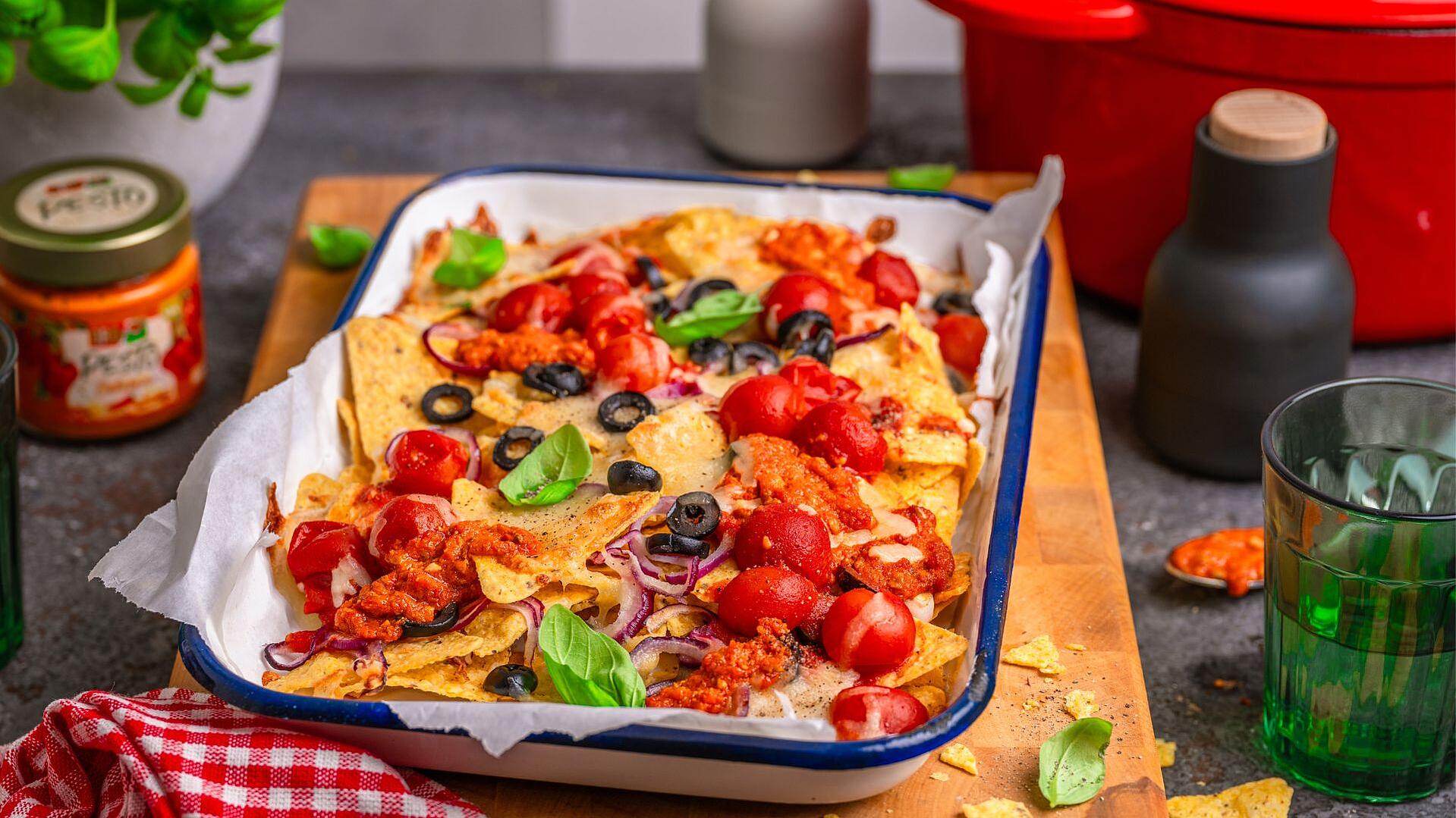Loaded Nachos aus dem Airfryer mit Pesto Calabrese