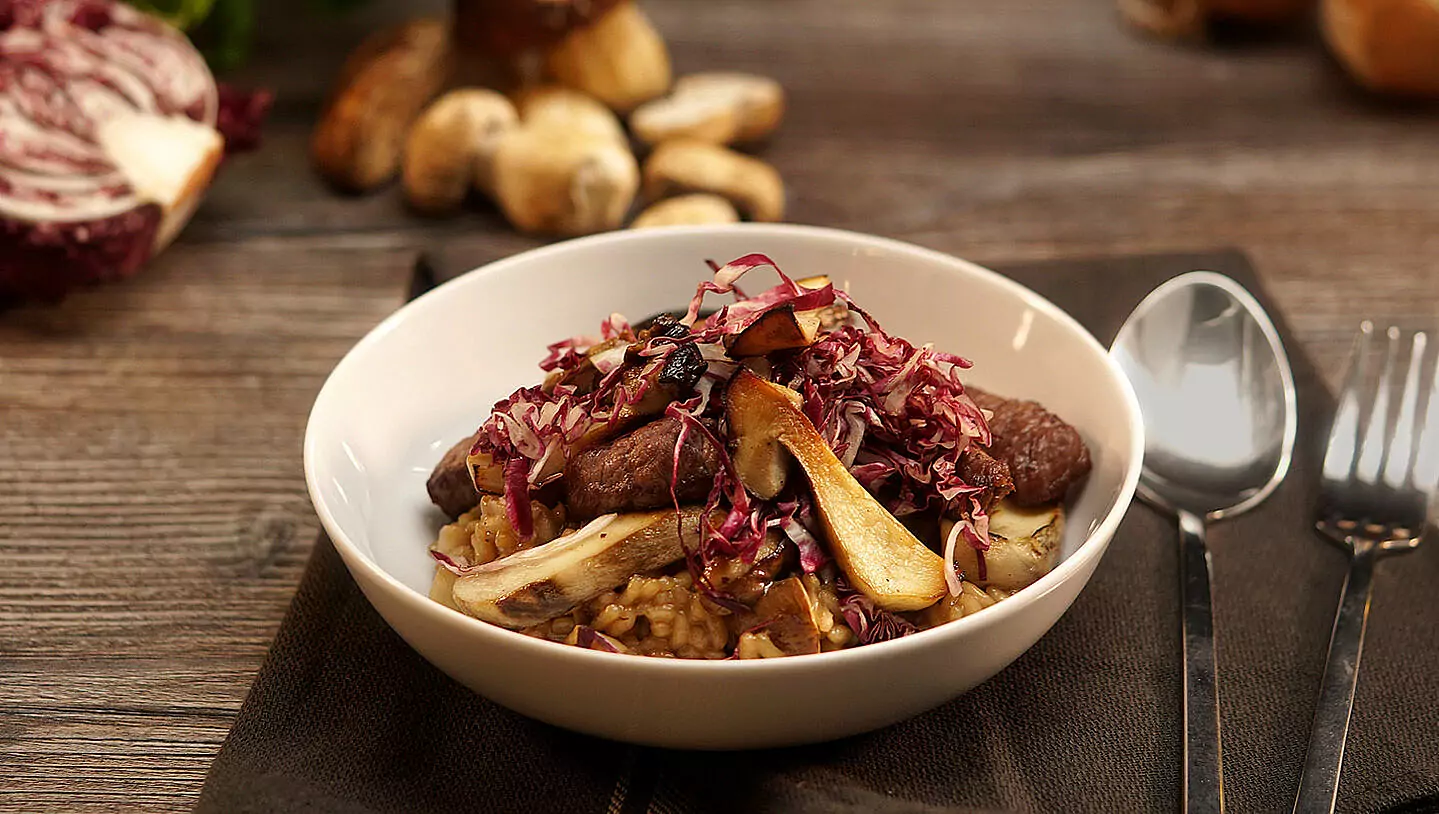 Steinpilzrisotto mit Rind, Radicchio und Balsamico-Essig