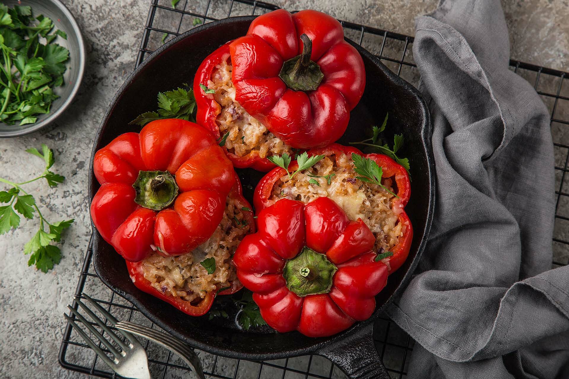 Gefüllte Paprika aus dem Ofen