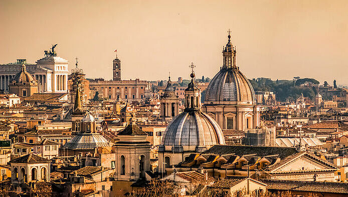 Panoramablick auf die Dächer Roms