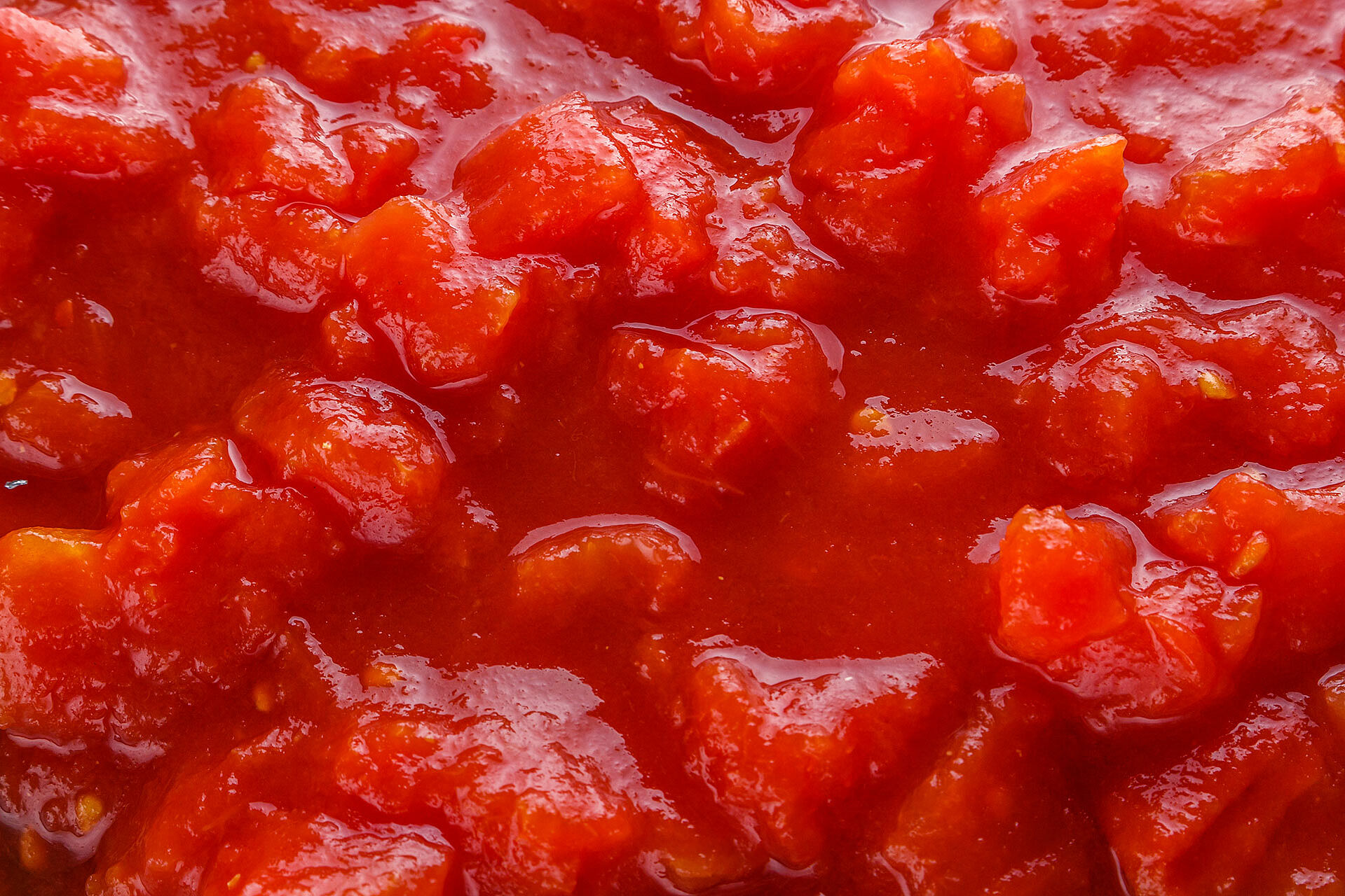 Nahaufnahme von stückigen Tomaten