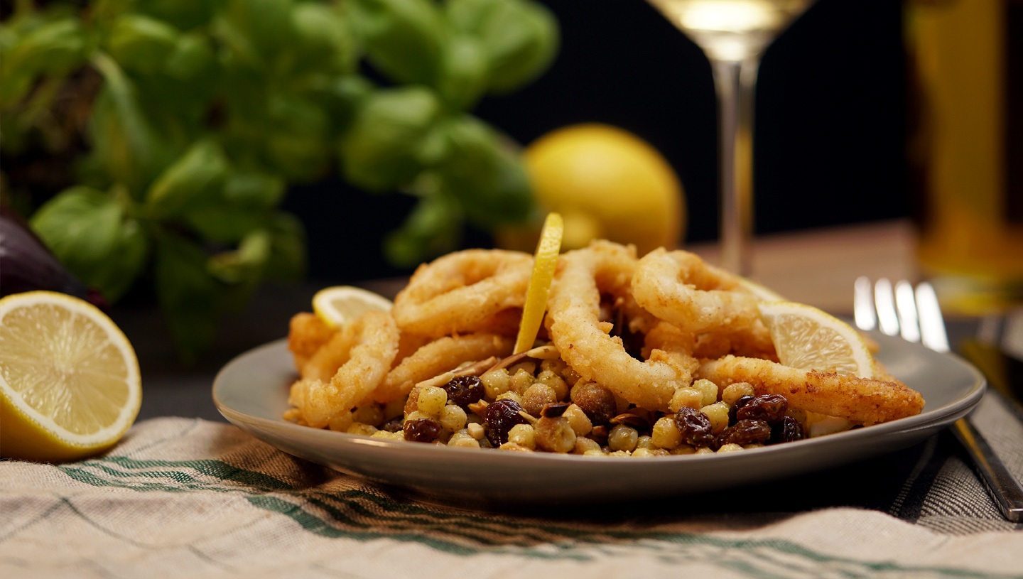 Fregola sarda tostata mit Calamari